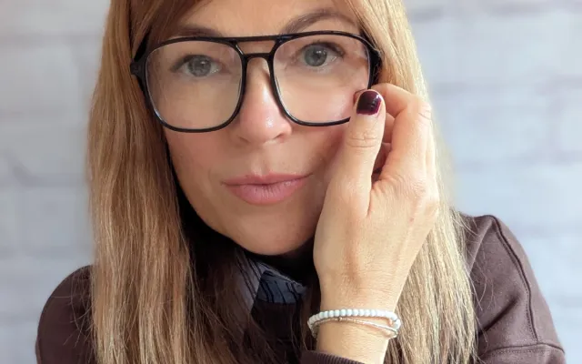 Bild: Lesebrillen-Trends Herbst/Winter 2025/2026: Stilvolle Akzente für klare Sicht