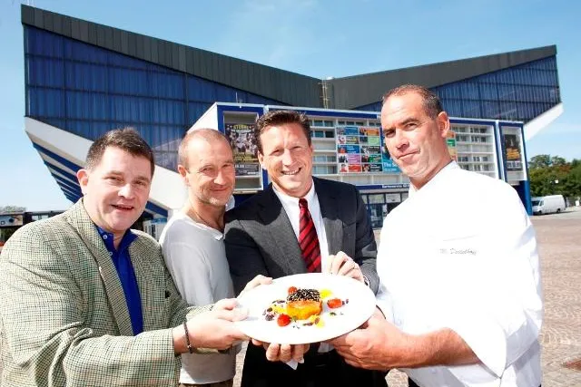 Bild: Verona Pooth erhält Landesmedienpreis – KIRBERG CATERING serviert Tafelfreuden zum Landesmedienball