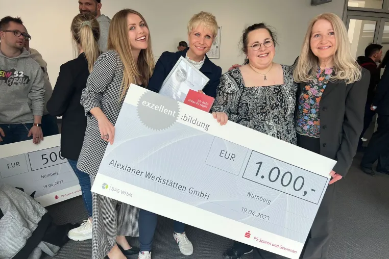 Xblog der Alexianer Werkstätten gewinnt exzellent-Preis in der Kategorie Bildung Bild: Xblog der Alexianer Werkstätten gewinnt exzellent-Preis in der Kategorie Bildung