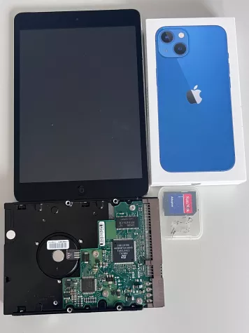 Bild: Datenrettung und künstliche Inteligenz