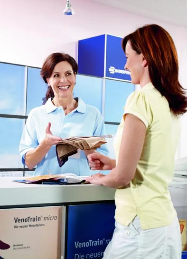 Aktives Verkaufen funktioniert auch im Sanitätshaus. Foto: Bauerfeind AG