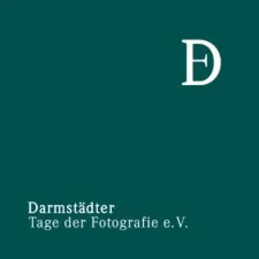 Darmstädter Tage der Fotografie: LICHTWIESEN - Inszenierte Landschaften | 22.04.-24.04 2005 Darmstadt Bild: Darmstädter Tage der Fotografie: LICHTWIESEN - Inszenierte Landschaften | 22.04.-24.04 2005 Darmstadt