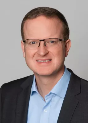 Bild: Partner für integriertes EHS-Management: CWK IT Consulting GmbH kooperiert mit SAP-Experte HELASOFT