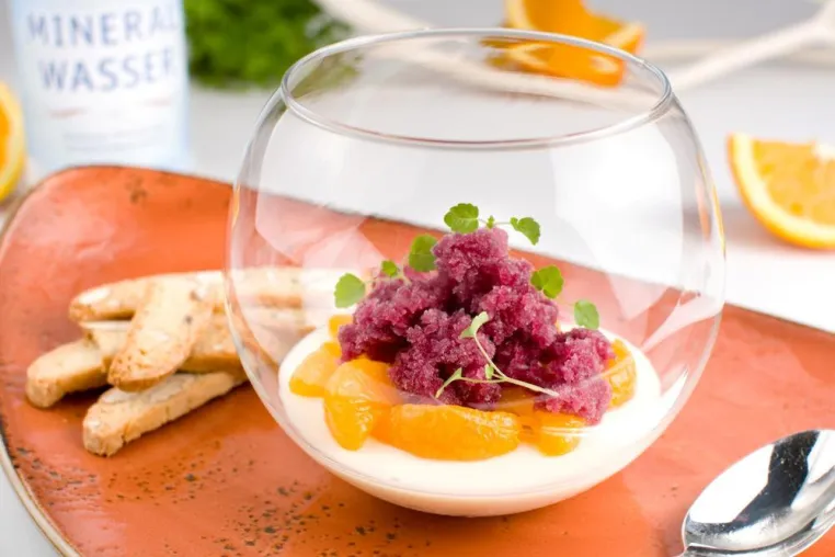 Neue Rezepte - Desserts mit Mineralwasser: Genuss auf leichte Art Bild: Neue Rezepte - Desserts mit Mineralwasser: Genuss auf leichte Art