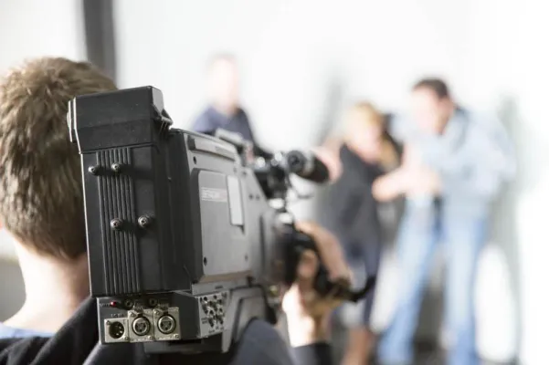 Bild: Fit in die praktische IHK-Prüfung: Vorbereitungskurs für Mediengestalter Bild und Ton bei bm