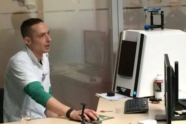 Bild: Wie bekommt man CAD CAM im Dentalbereich zum Laufen?