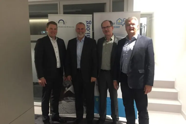 Bild: Trinkwasserhygiene-Forum in Hamburg: Ein brisantes Thema aus drei Blickwinkeln