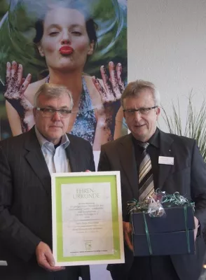 Bild: Ehrenurkunde für Roger Baumeister für 25jähriges Dienstjubiläum im FGL Hessen-Thüringen