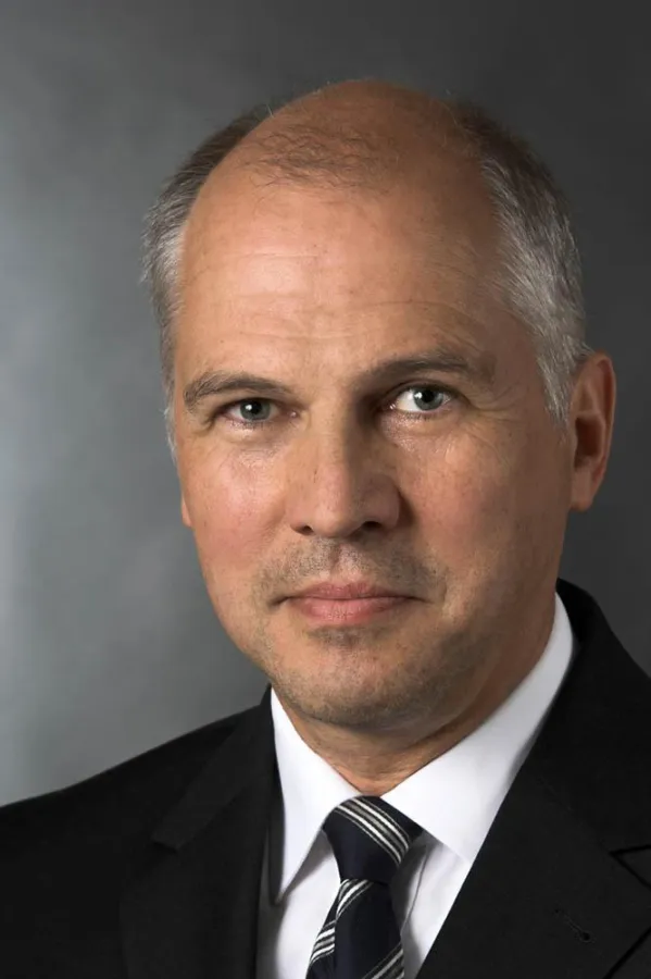 Holger Möller, Zöller & Partner GmbH