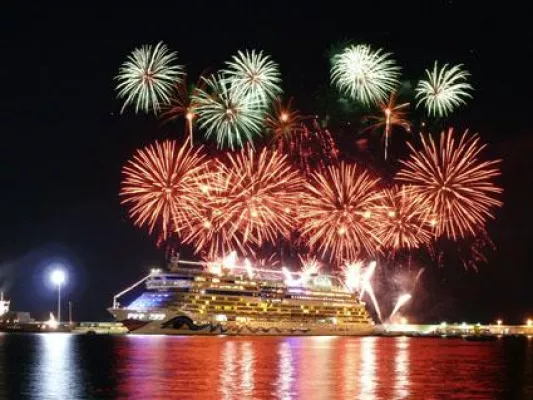 Bild: AIDAsol: Tauf-Vorbereitungen laufen auf Hochtouren