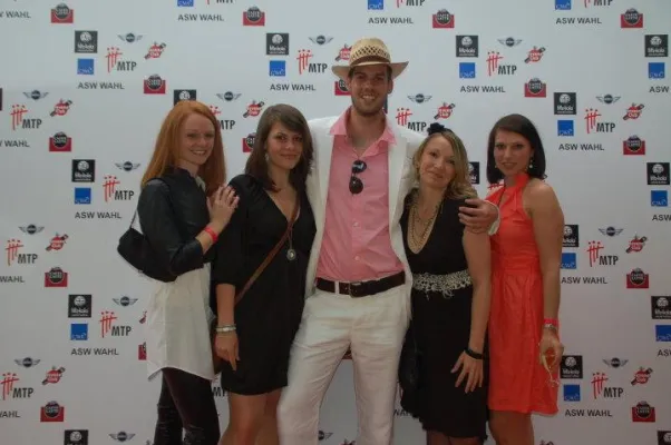 Bild: Cannes Rolle 2011 – der MTP e. V. rollt den roten Teppich aus