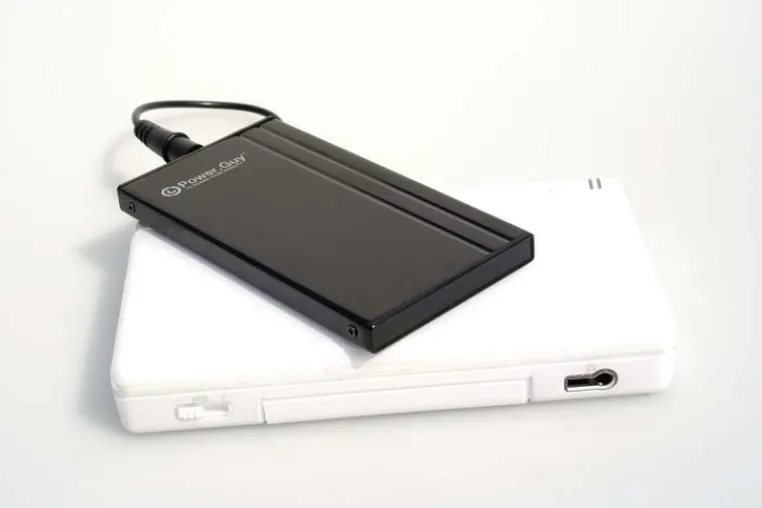 PowerGuyTM I-Game-Charger, die neue Extra-Power-Lösung für Nintendo DS und Playstation Portable Bild: PowerGuyTM I-Game-Charger, die neue Extra-Power-Lösung für Nintendo DS und Playstation Portable