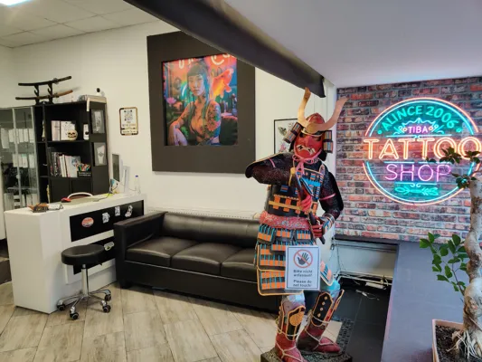 Bild: Zwei Jahrzehnte Tattoo-Kunst in Berlin: Tiba Tattoo feiert 20 Jahre Erfahrung in Charlottenburg