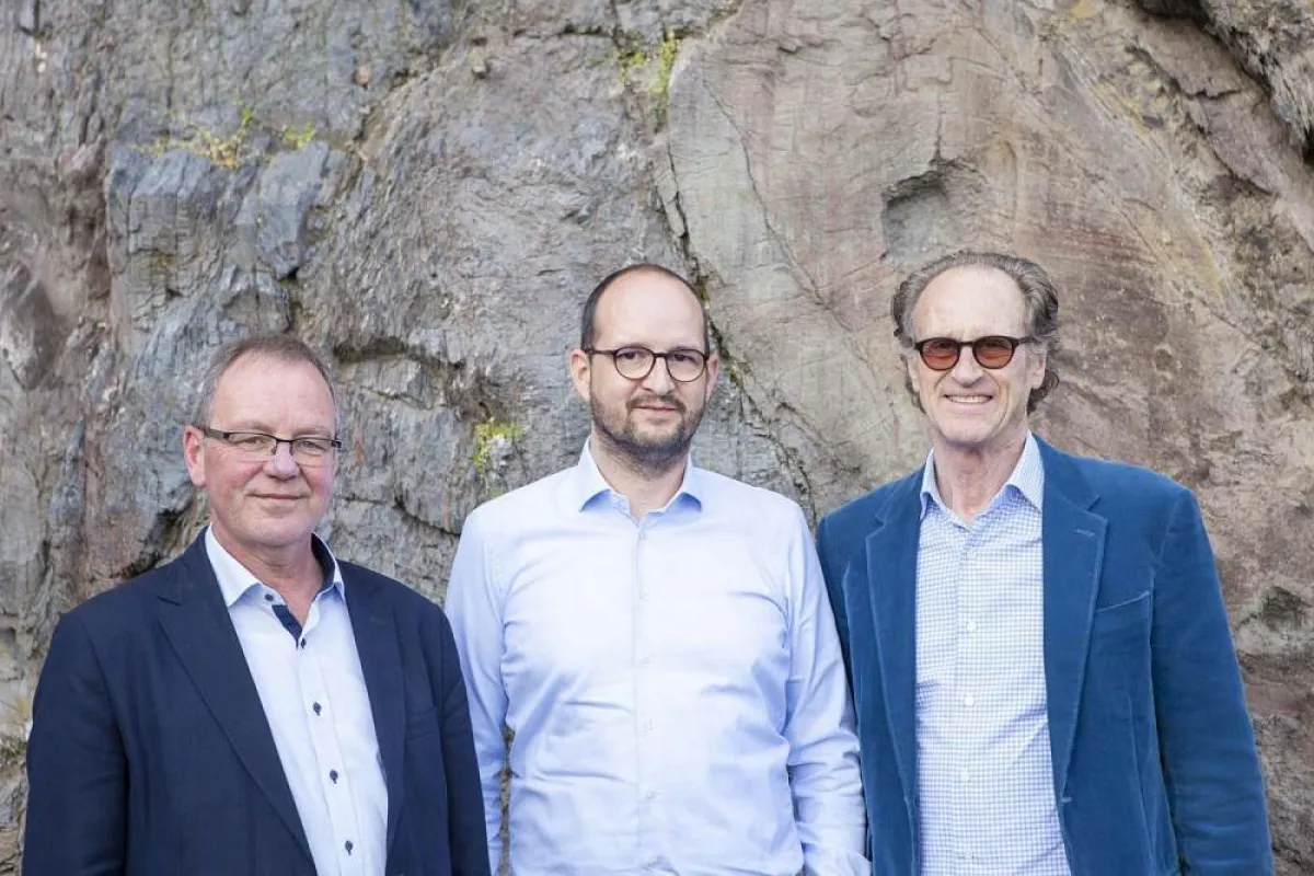 v.l.: Bürgermeister Jürgen Dixius, Stephan Ruppert und Matteo Thun