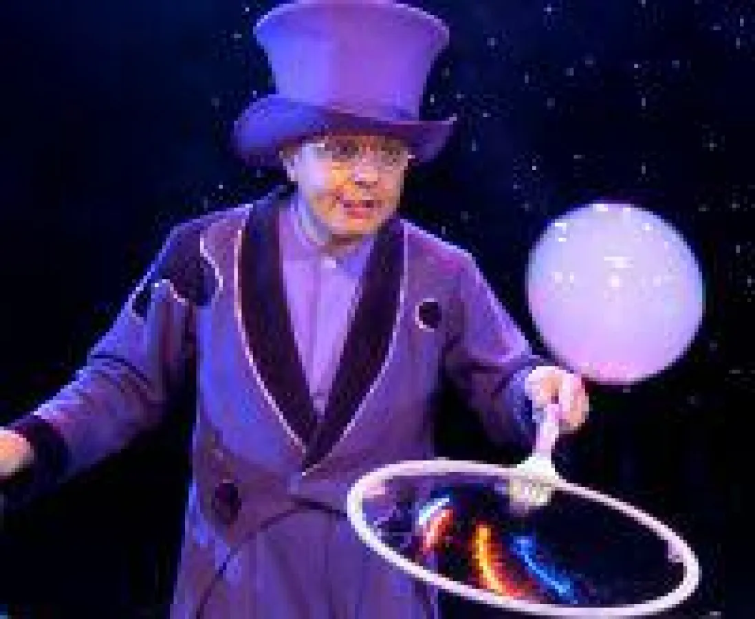 Showkünstler Blub begeistert mit seiner Seifenblasenshow