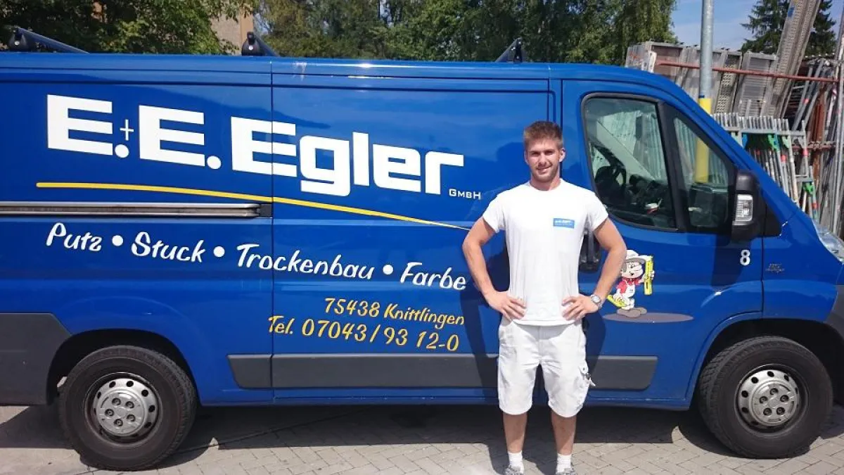 Der künftige Ausbau Bachelor Michael Hörandel informierte sich im Ferienjob über die Ausbildung