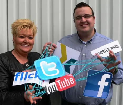 noble kommunikation und Faber TouristikConsulting.de zwitschern zusammen Bild: noble kommunikation und Faber TouristikConsulting.de zwitschern zusammen