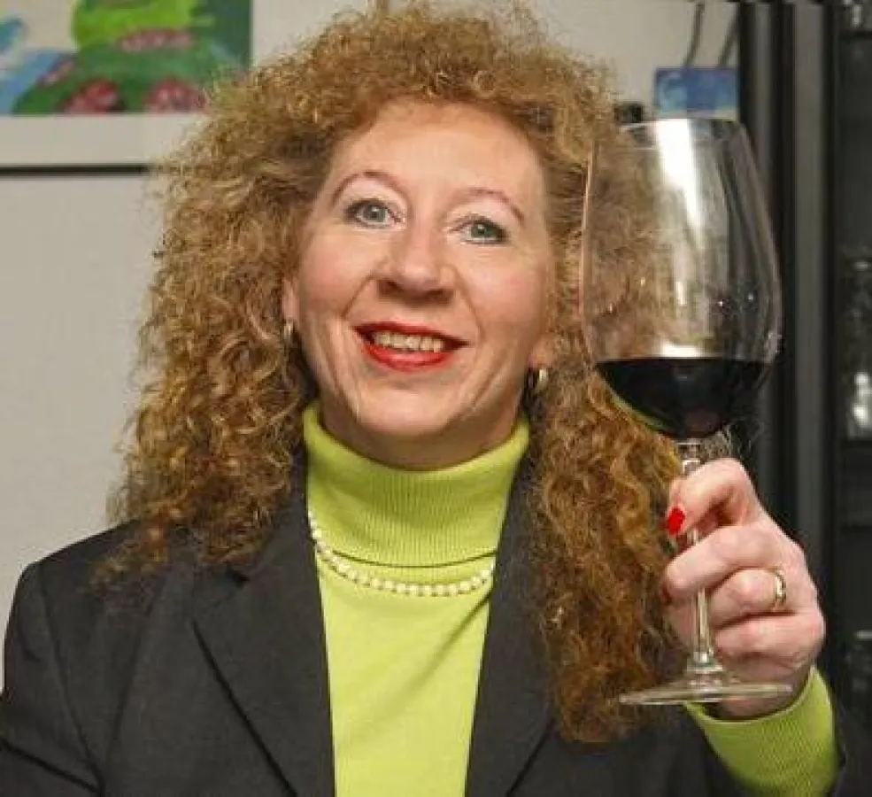 Elke Heselmeyer, www.porta-vagnu.de