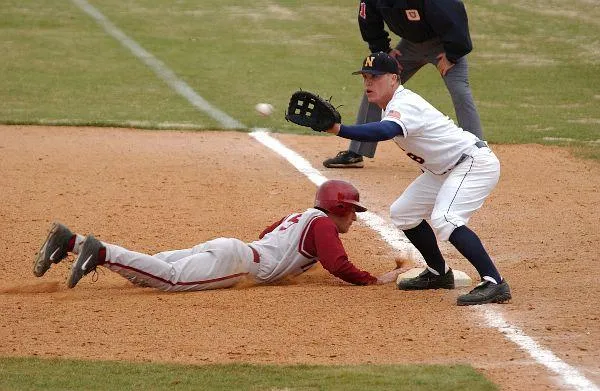 Playoff-Finale 1. Bundesliga Baseball live: Mannheim Tornados gegen Regensburg ab 20.9. Bild: Playoff-Finale 1. Bundesliga Baseball live: Mannheim Tornados gegen Regensburg ab 20.9.