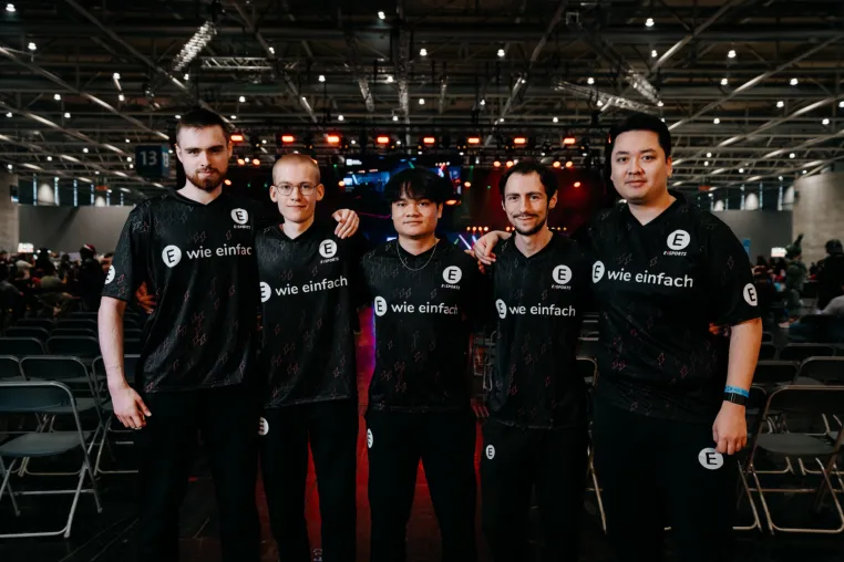 E WIE EINFACH E-SPORTS im Finale der deutschen League of Legends-Meisterschaft Bild: E WIE EINFACH E-SPORTS im Finale der deutschen League of Legends-Meisterschaft