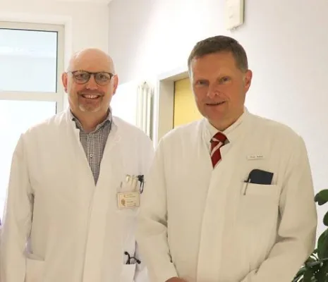 Bild: Ärzte des MDZ befürworten neue Richtlinien zum Darmkrebs-Screening