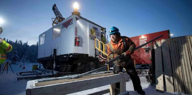 Vier Bohrgeräte: Gold Terra startet mit aggressivem Winterbohrprogramm ins neue Jahr! Bild: Vier Bohrgeräte: Gold Terra startet mit aggressivem Winterbohrprogramm ins neue Jahr!