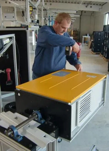 SolarMax-Gruppe nimmt neue Wechselrichterproduktion in Betrieb Bild: SolarMax-Gruppe nimmt neue Wechselrichterproduktion in Betrieb