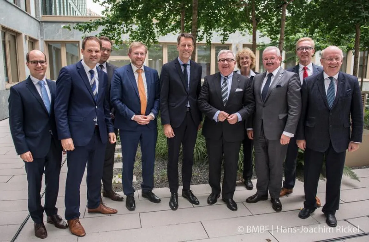Das BMBF startet mit dem Zukunftsprojekt 