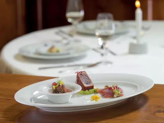 Relaunch der Erfolgskollektion AVANTI: SCHÖNWALD setzt mit AVANTI GUSTO aktuelle Speisetrends in Szene Bild: Relaunch der Erfolgskollektion AVANTI: SCHÖNWALD setzt mit AVANTI GUSTO aktuelle Speisetrends in Szene