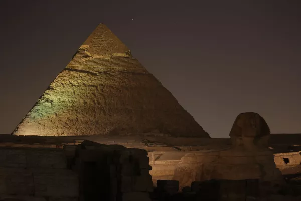 Bild: Eine mystische Nacht in der Cheops-Pyramide