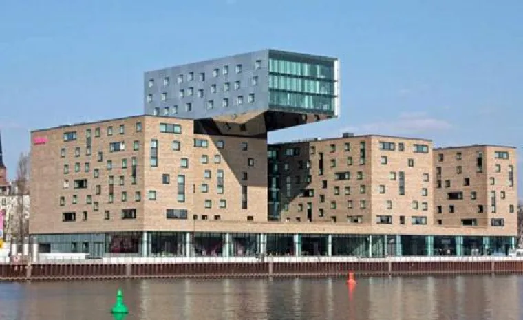 Bild: BayernLB und Aengevelt vermitteln Verkauf des nhow-Hotels am Berliner Osthafen