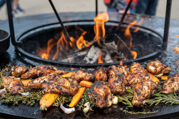 Bild: Willkommen zur exklusiven BBQ NIGHT