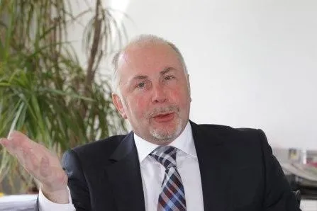 Bild: komba zu EHEC-Epidemie: Deutschland braucht starken öffentlichen Gesundheitsdienst