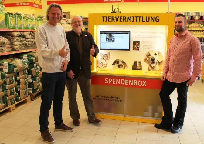 Bild: Vermittlung von Tierheimbewohnern - DAS FUTTERHAUS und Hamburger Franziskus-Tierheim kooperieren