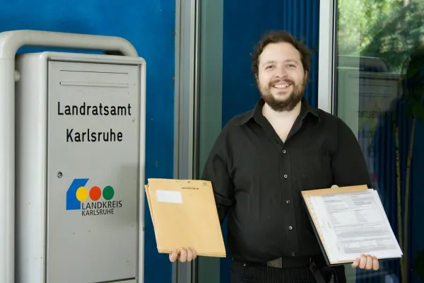 Bild: Erster Kandidat der Piratenpartei Baden-Württemberg offiziell bestätigt
