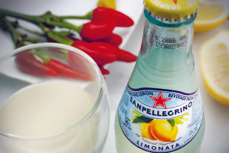 Sizilianische Sonne in Flaschen - Die italienischen Kultgetränke Aranciata und Limonata erfinden sich neu Bild: Sizilianische Sonne in Flaschen - Die italienischen Kultgetränke Aranciata und Limonata erfinden sich neu