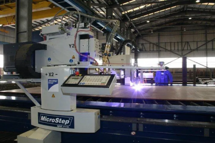 Bild: Klöckner Stahl - und Metallhandel setzt auf MicroStep Plasmaschneider