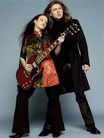 Bild: John Kelly und Maite Itoiz im GOP Varieté Münster  Umjubelter Auftritt ihrer Deutschlandpremiere vor ausverkauftem Haus