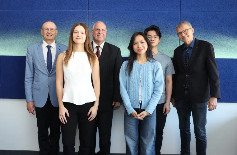 Hochschule vergibt Stipendien der Kieserling Stiftung an engagierte Studierende Bild: Hochschule vergibt Stipendien der Kieserling Stiftung an engagierte Studierende