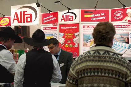 Bild: Alfa GmbH - Erfolg mit System auf der Dach + Holz in Köln