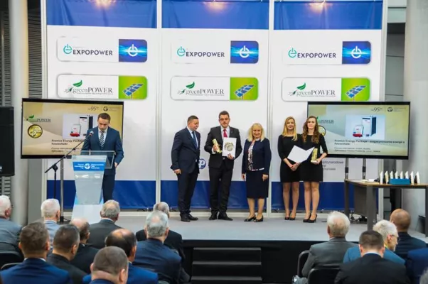 Bild: Ausgezeichnet - Fronius Energy Package gewinnt MTP Gold Medal Award