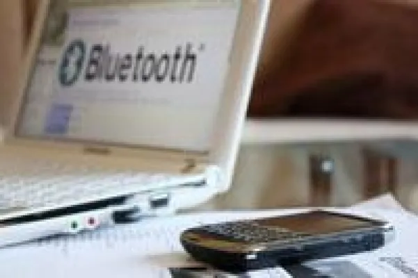 Der blaue Zahn verbindet – manchmal ungewollt Bild: Der blaue Zahn verbindet – manchmal ungewollt