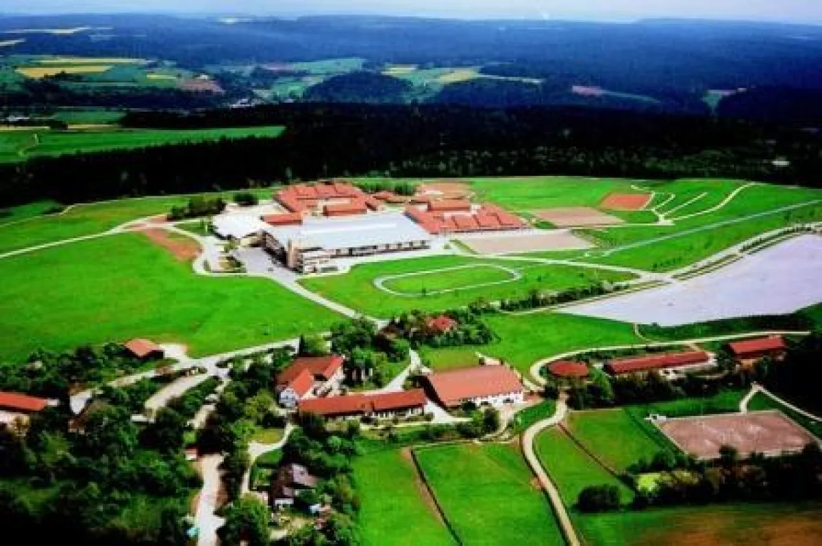 Das Ostbayerische Pferdesport- und Turnierzentrum in Rieden / Kreuth