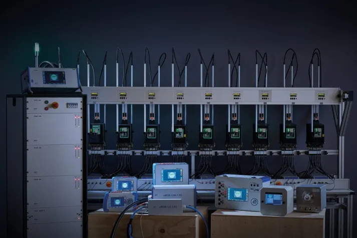 Bild: Kalibrierlabor als Treffpunkt der Expertenwelt