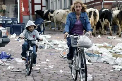 DIE WOLKE in der Schulkinoreihe Kino ab 10 Bild: DIE WOLKE in der Schulkinoreihe Kino ab 10