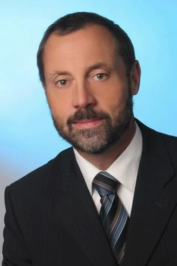 Dipl.-Ing. Hans Lang ist neuer Hauptabteilungsleiter des Geschäftsbereichs Automotive bei der Berner & Mattner Systemtechnik GmbH in München