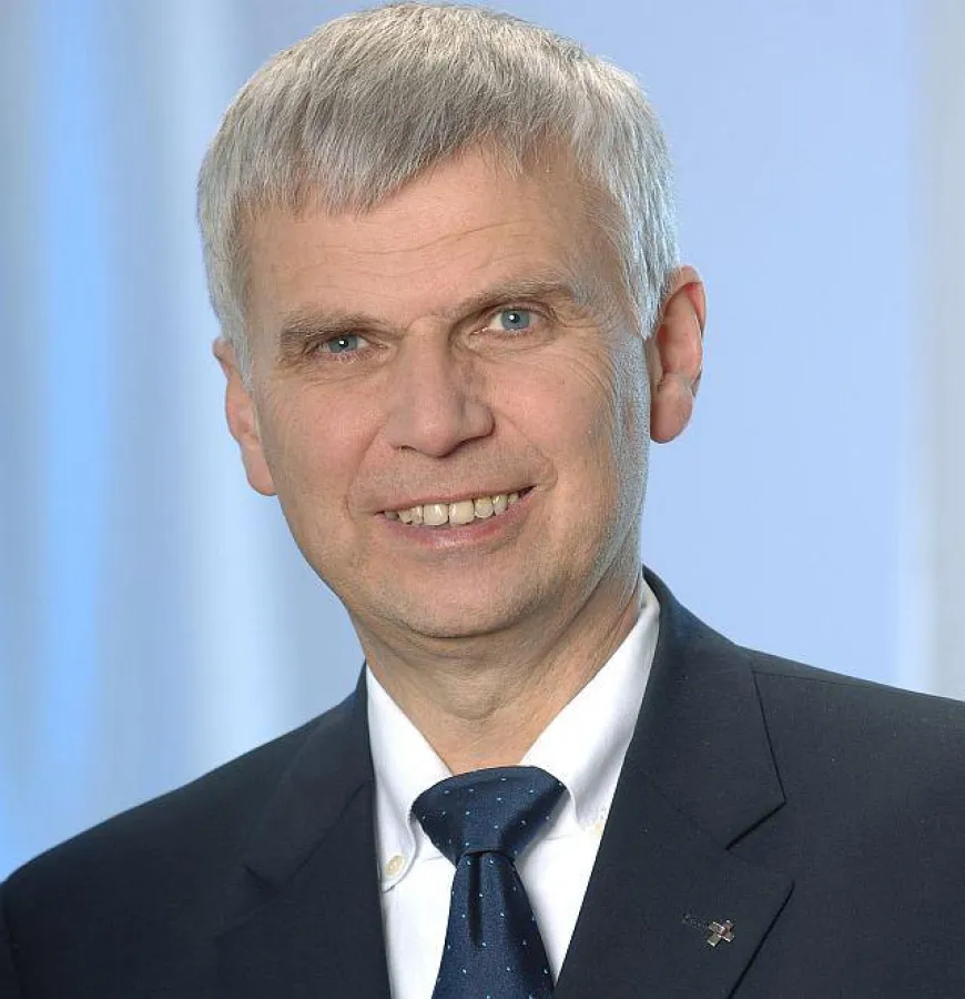 Dr. Johannes Friedrich