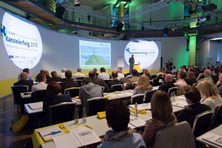 Bild: 3. NWB Steuerberater-Forum: Erfolg durch Erfahrung und neue Wege
