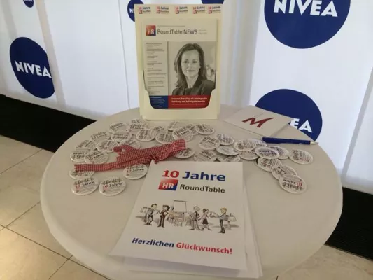 HR-RoundTable feiert 10 Jahre erfolgreiche Vernetzung auf der Messe „Zukunft Personal“ Bild: HR-RoundTable feiert 10 Jahre erfolgreiche Vernetzung auf der Messe „Zukunft Personal“