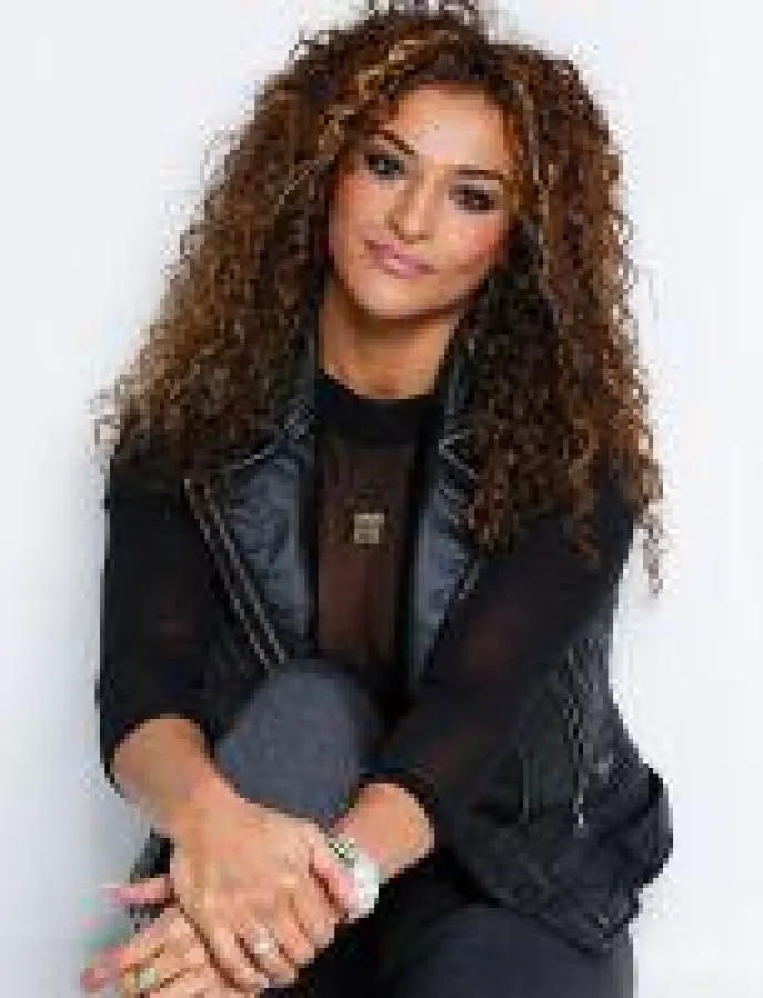 Box-Weltmeisterin Ikram Kerwat: Pressekontakt und Booking